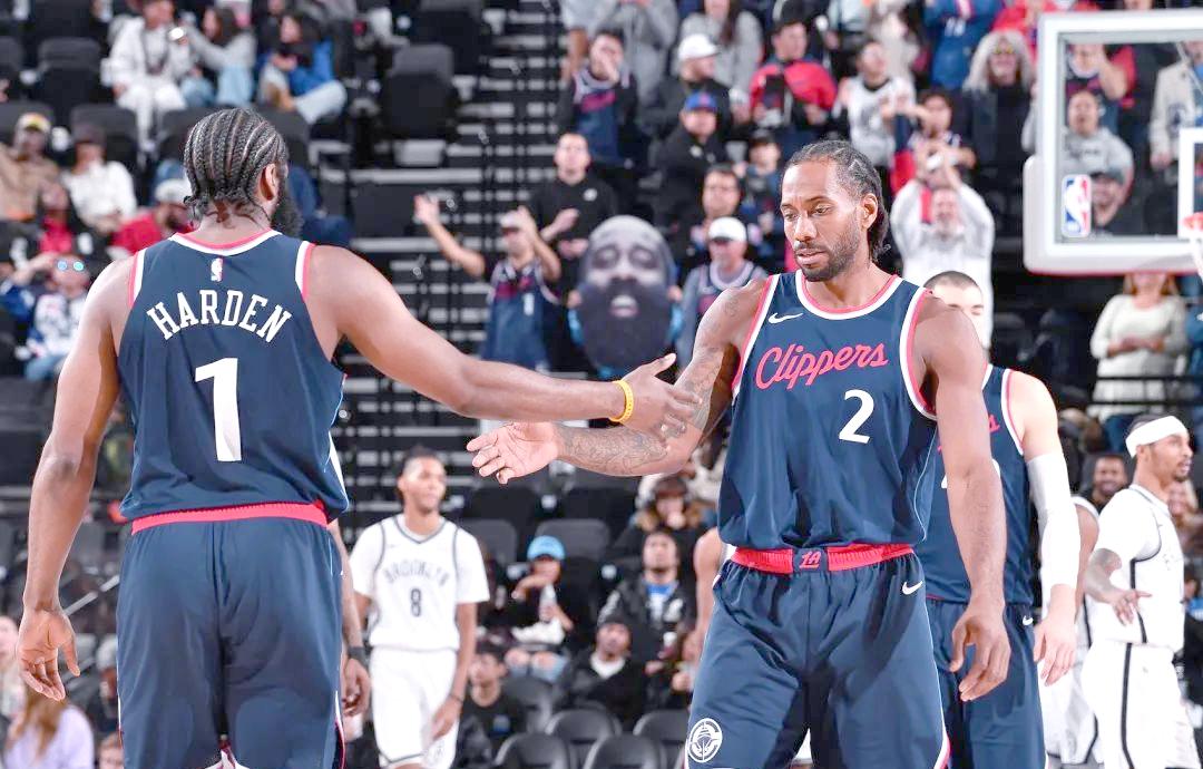 欧篮联转会期再迎强敌，洛杉矶快船豪取连胜，主帅态度——底气十足，赛程密集仍需轮换的简单介绍