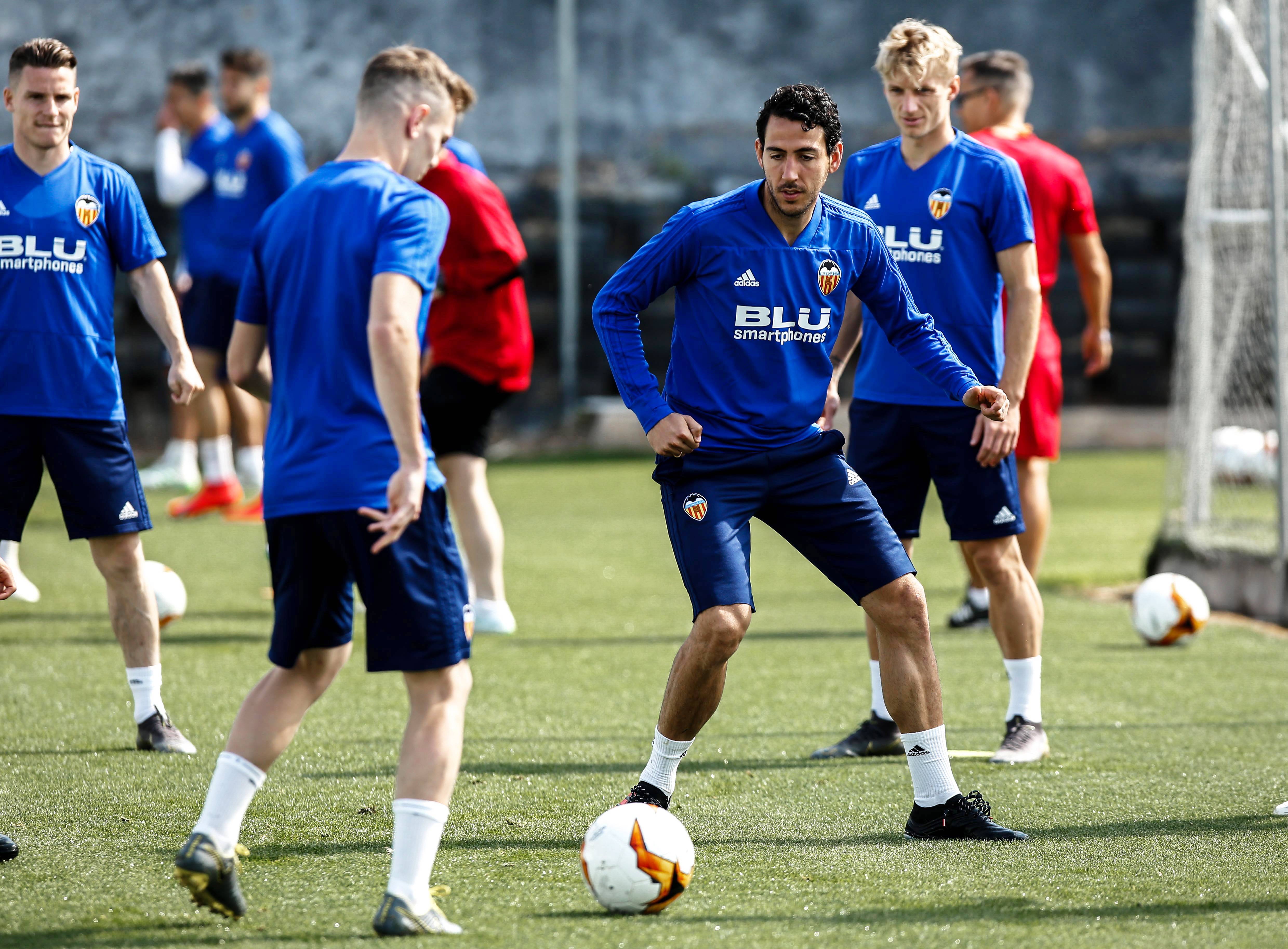 包含国际比赛日体能课后，马赛豪取连胜备战荷甲，引发热议，控场能力受关注的词条