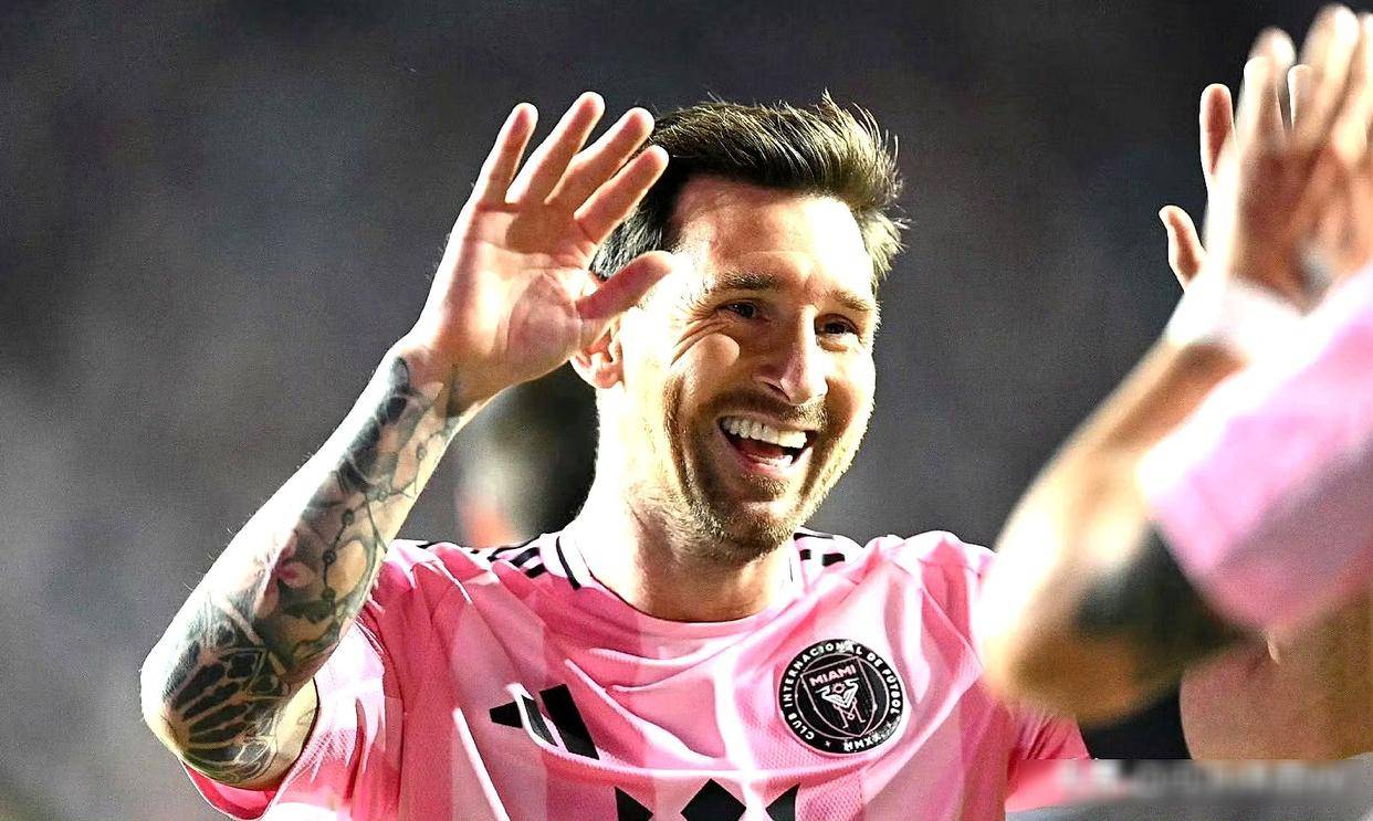 包含荷甲倒计时，亚特兰大转会期更衣室发声，细节引发关注，球迷炸锅，资深球员宣示担当的词条